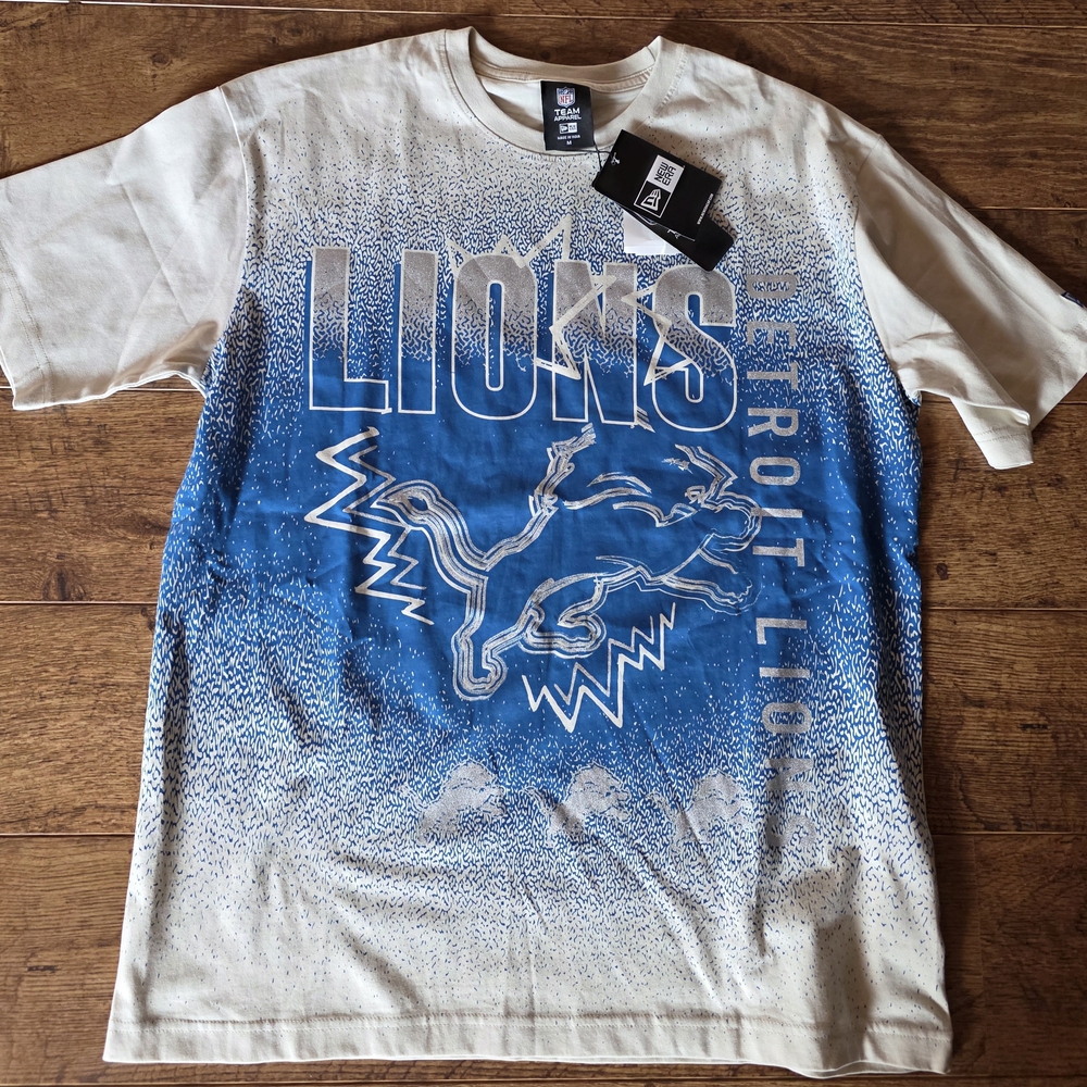 Detroit Lions Blue and White Men's Shirt Size Med.